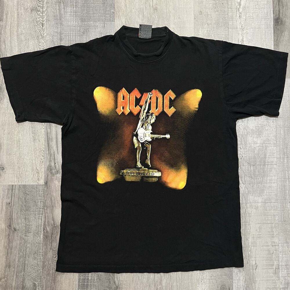 Vintage AC/DC Stuff Upper Lip Y2K Concert Band T Shirt Angus Young Rock N Roll